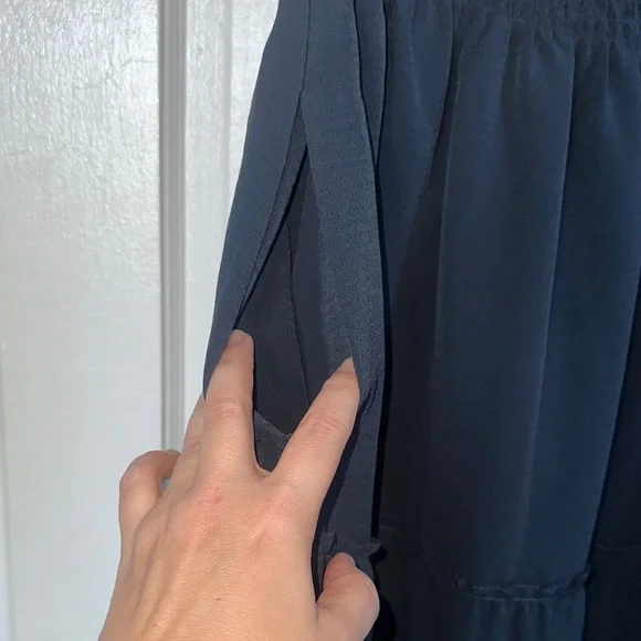 Hill House Home - The Ellie Crepe Nap Dress, Black Size Small - Picture 5 of 6